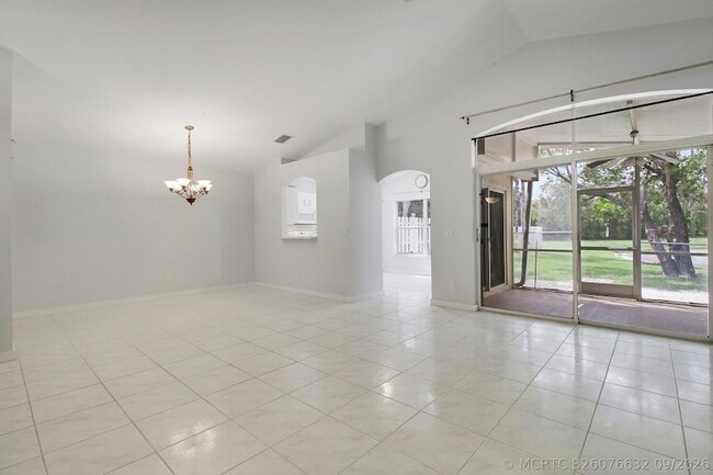 7333 Burgess Dr