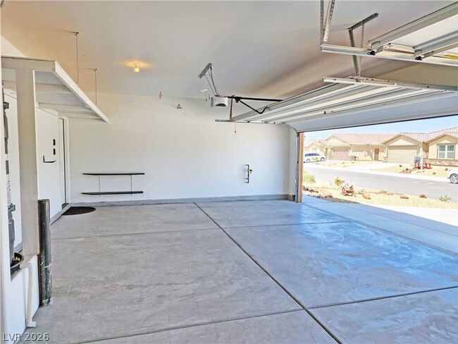 Building Photo - 3575 E Wallowa Dr