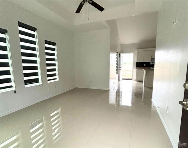 Photo - 6 Primrose Ave Apartamento Unidad C