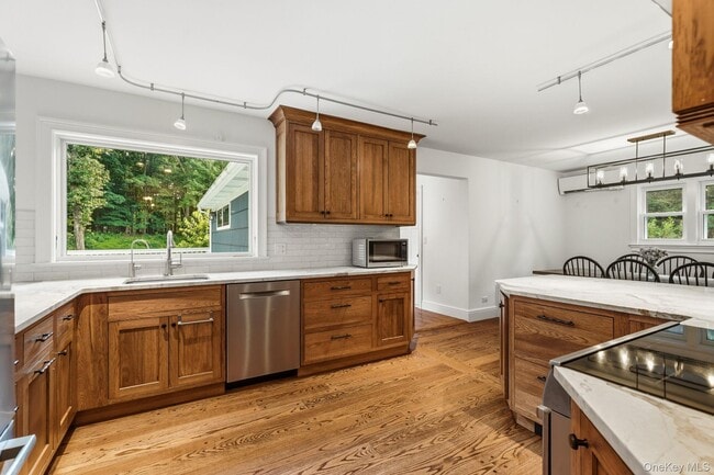 Photo - 119 Mustato Rd
