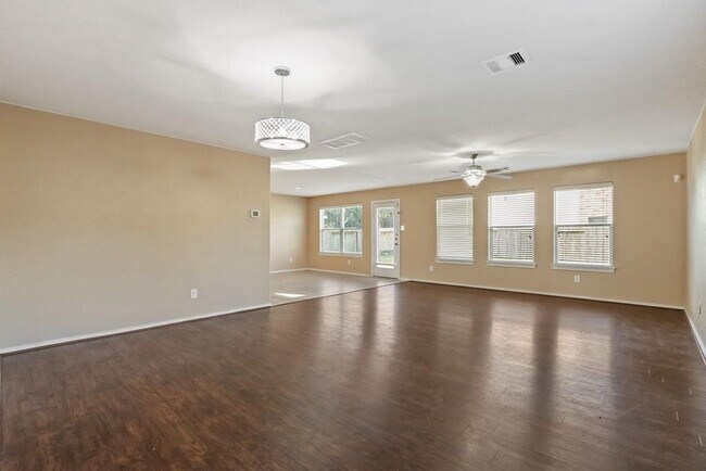 Photo - 2002 Collins Rose Ct