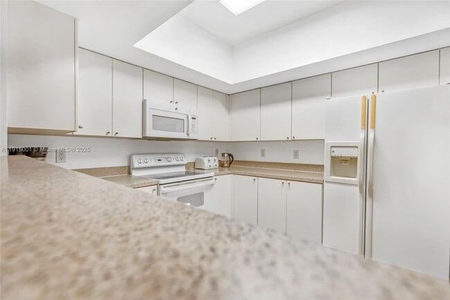 Photo - 17375 Collins Ave Unit 1005