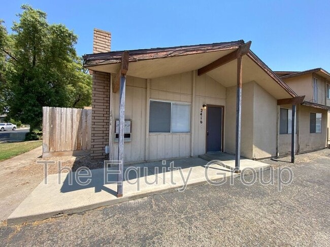 Building Photo - 2416 S Sallee St Rental