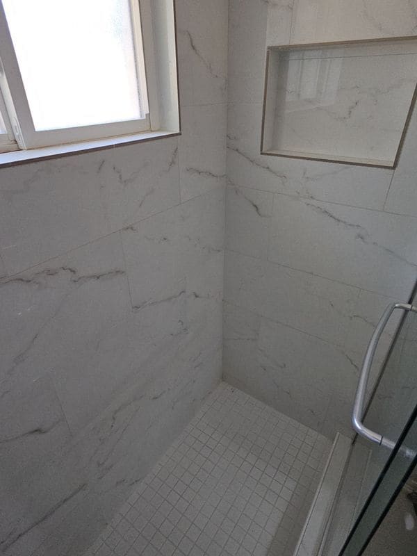 Photo - 1310 Goswell Ln