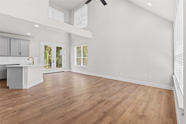 Photo - 2398 Valley Dr