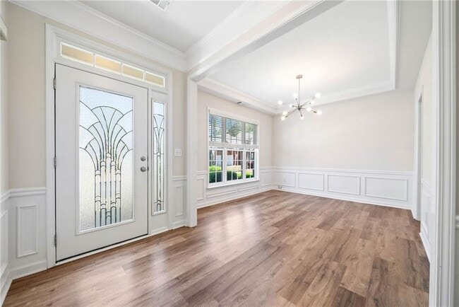 Photo - 4285 Prince Charles Dr