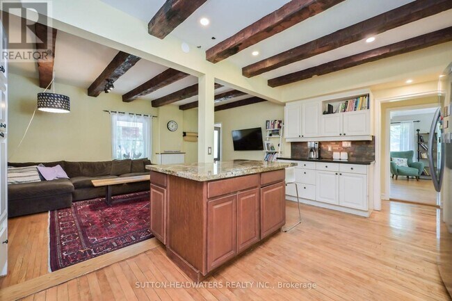 Photo - 14427 Creditview Rd