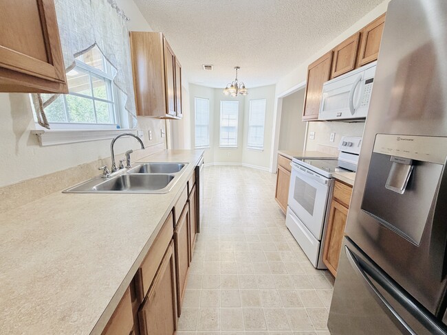 Photo - 517 Turkey Pointe Ln