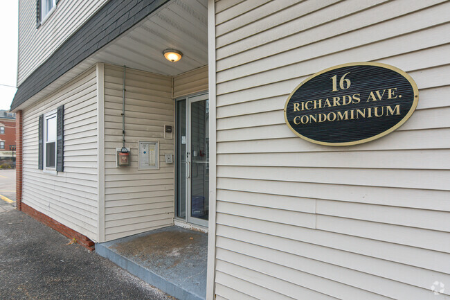 Building Photo - 16 Richards Ave Unit 301 Rental