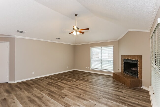 4979 Garden Grove Ct