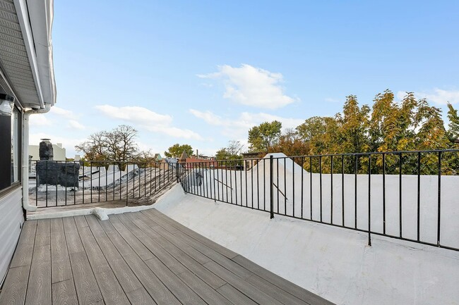 Photo - 908 Sterling Pl Unit 1