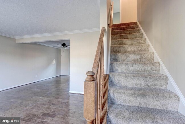 Photo - 7925 Carriage Dr
