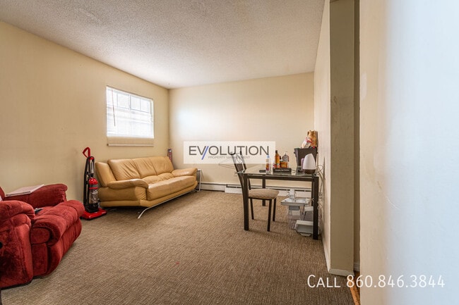 Photo - 71 Williams St Unit D