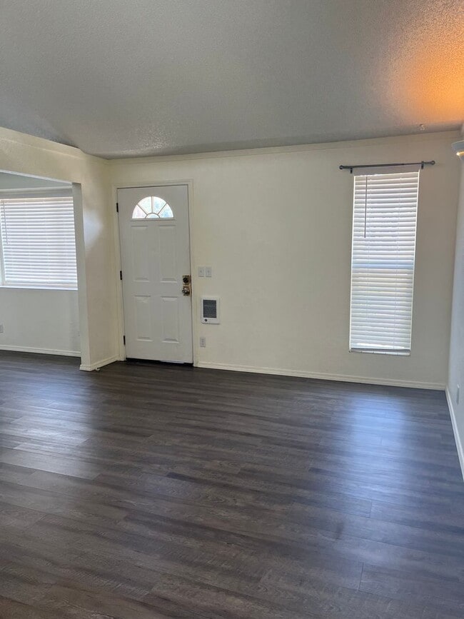Photo - 417-419 N Columbus Ave Unit 417
