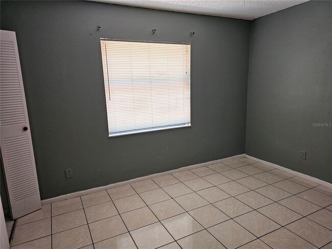 Photo - 102 Whitehall Way
