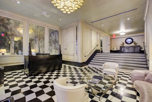 Photo - 1645 Vine St Unit 603