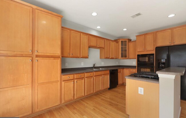 Photo - 1110 Posey Ln