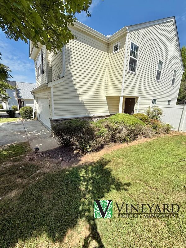 Photo - 242 Silver Ridge Dr