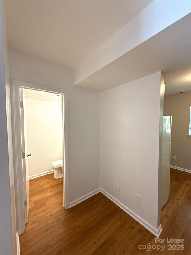 Photo - 409 Hawley Ave