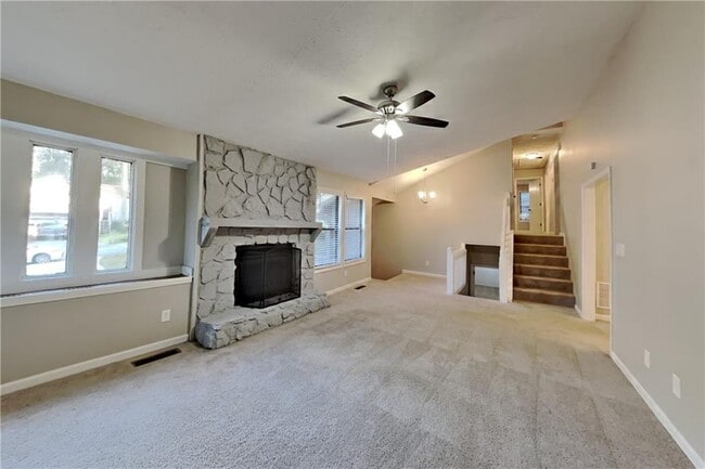 Photo - 4094 Maxanne Dr NW