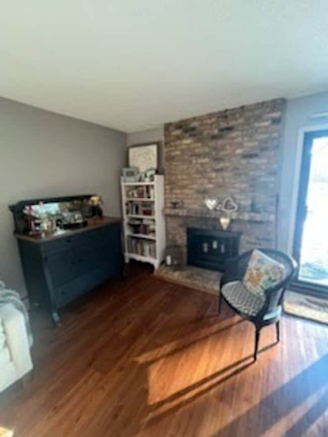 Building Photo - 1 Bedroom Condo in Hopkins Unit 1006-1