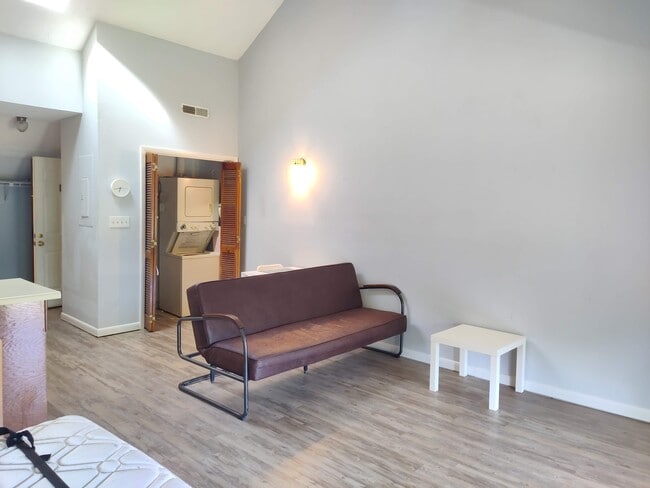 Photo - 500 Fairway Village Dr Unidad 11