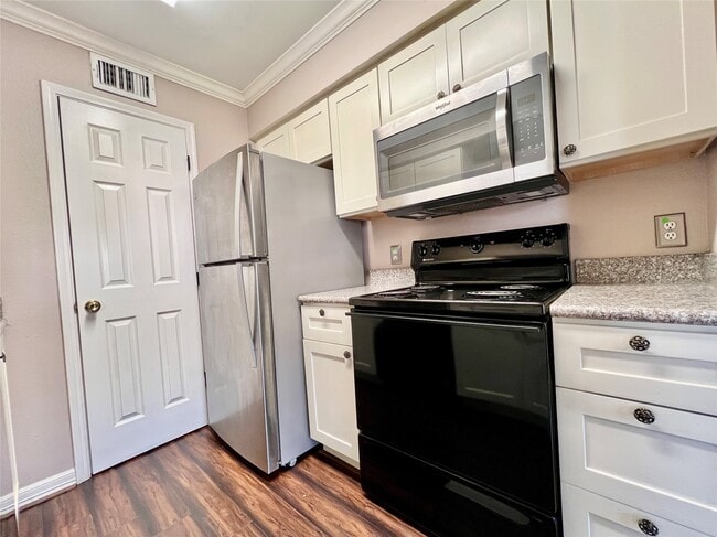 Photo - 700 Thicket Ln Unidad 804