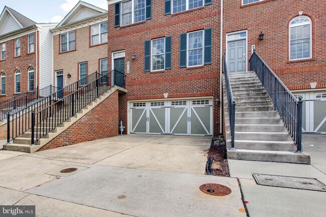 Photo - 2119 Split Creek Ln