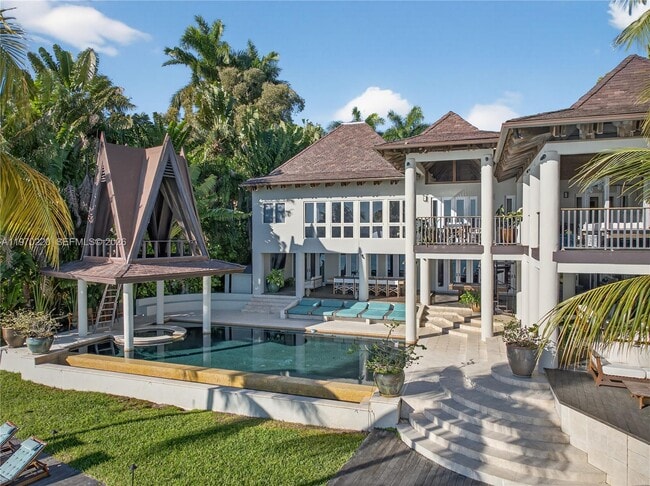 Photo - 14 W San Marino Dr