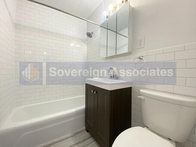 Photo - 3333 Broadway Unit E16D