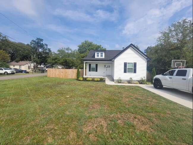 Photo - 629 Spencer Ave