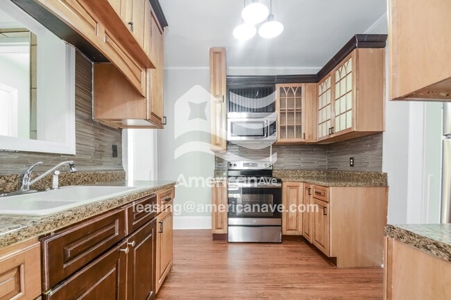 Photo - 1117 Berkshire Rd