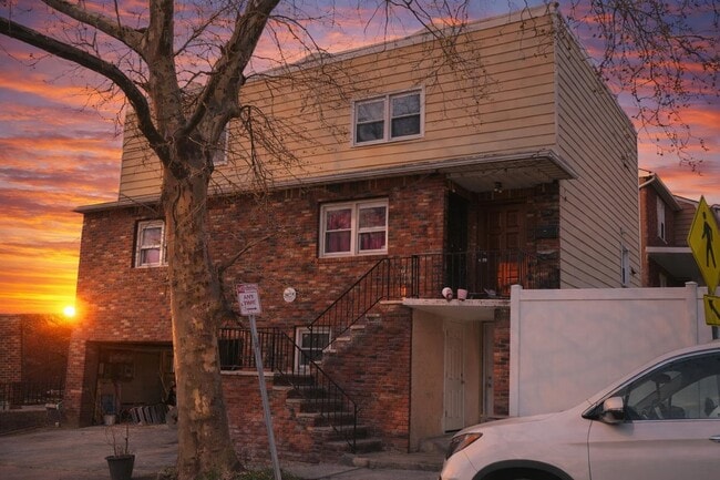 Photo - 300 Cator Ave Unit 2