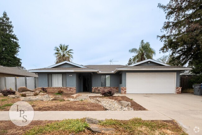 Building Photo - Fresno Sunnyside Home, 3BR/2BA, Beautiful ...