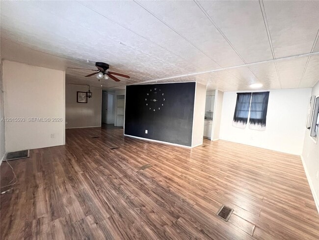 Photo - 2680 SW 54th St
