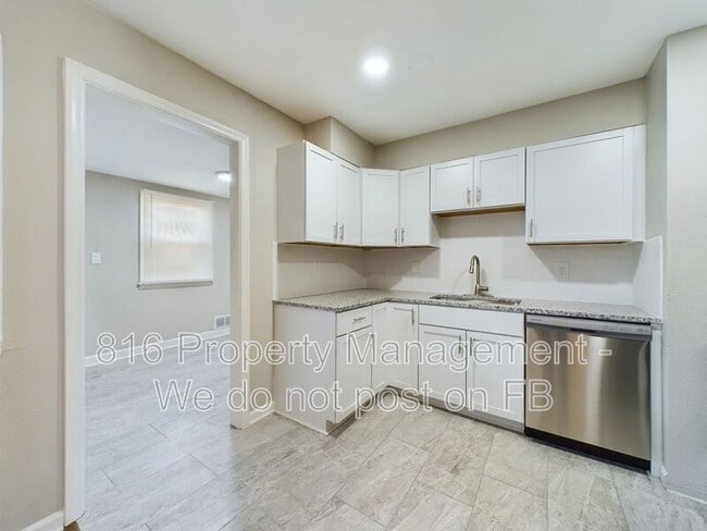 Photo - 9401 Bristol Ave