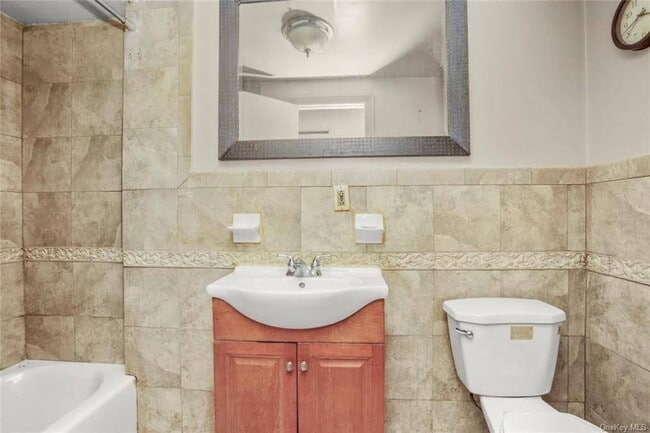 Photo - 80 Elliott Ave