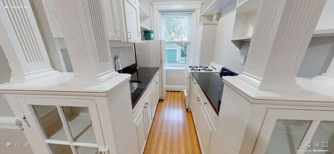 Photo - 8 Gray St Unit 1-3