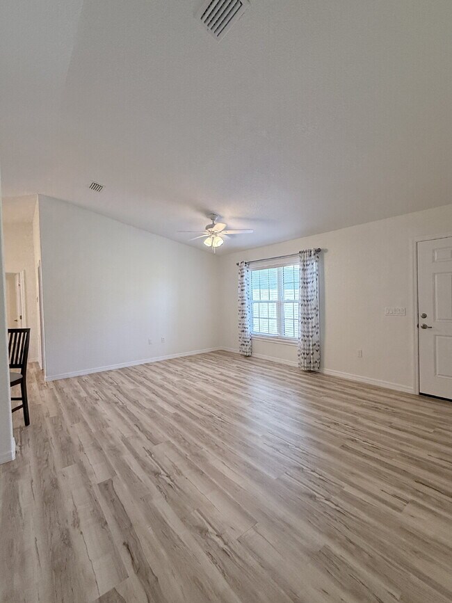 Photo - 3 Bedroom and 2-Bathroom House