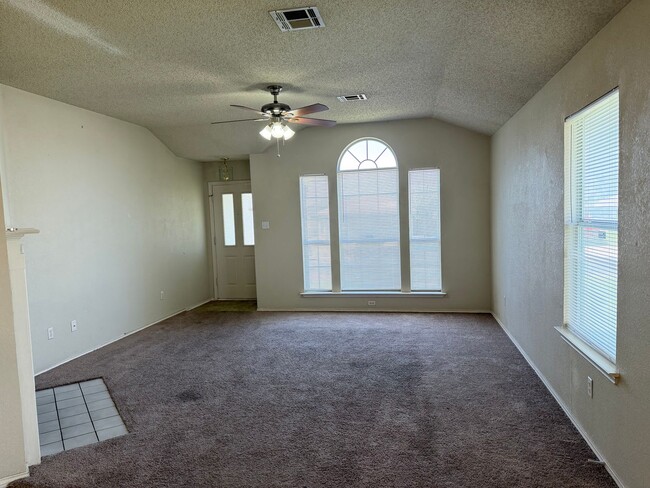 Photo - 2213 Schwald Rd