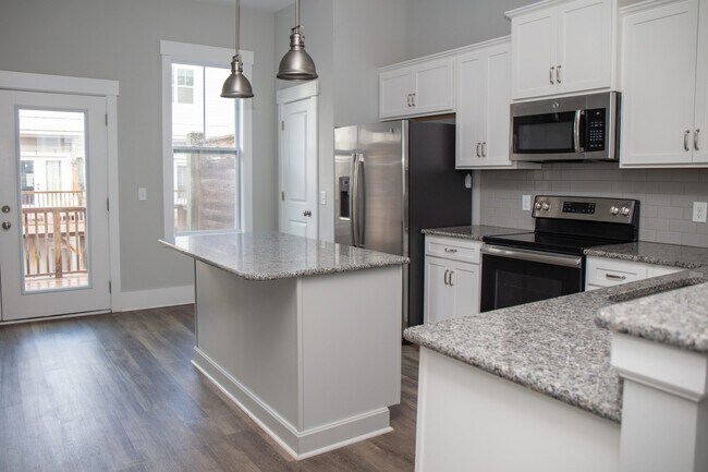 Photo - 6009 Richard Bradley Dr