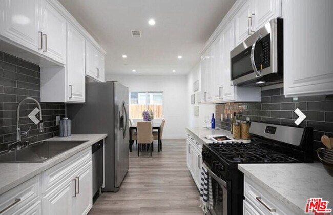 Photo - 1629 Ridgeley Dr