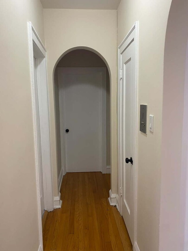 Photo - 1729 W 91st St Unit 2