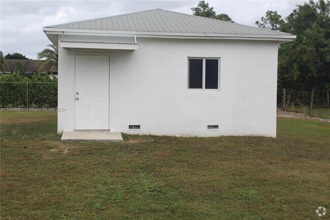 Building Photo - 19879 SW 328th St Rental