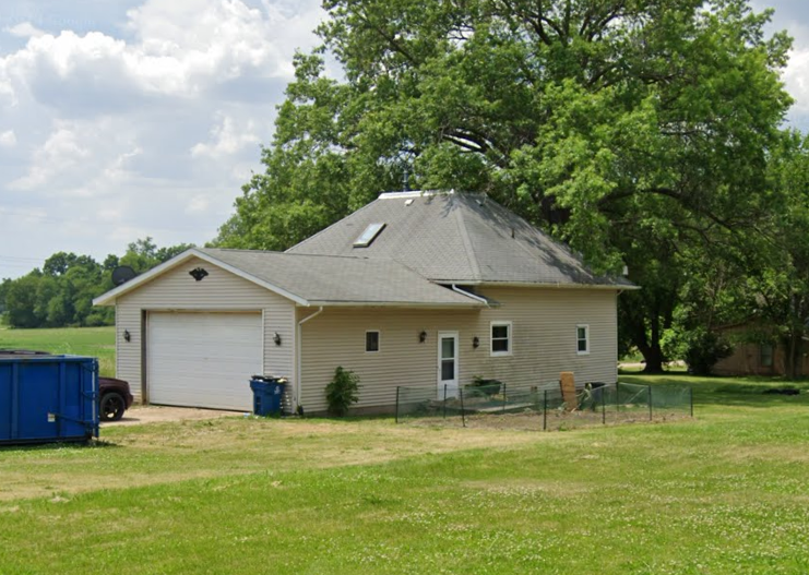 Photo - 109 Elite St House