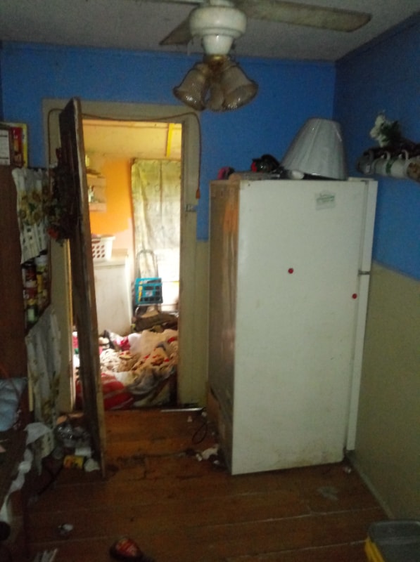 Photo - 8438 High St