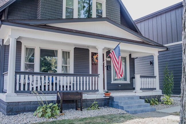 Photo - 951 Tecumseh St