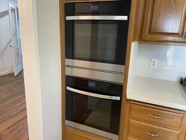 Photo - 9022 Alcott St