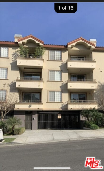 Building Photo - 962 S Gramercy Dr Unit 207 Rental