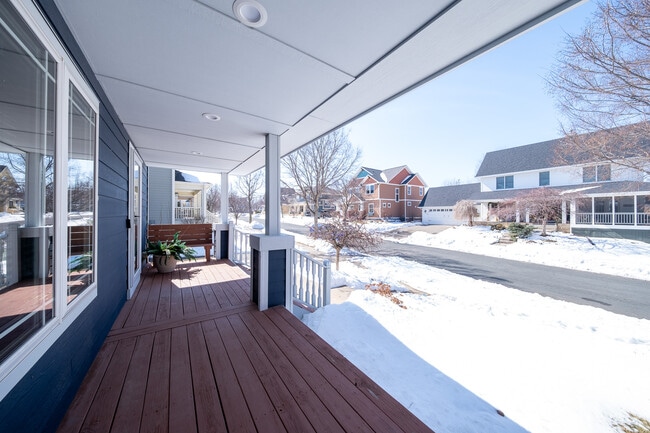 Photo - 15678 Duck Pond Way